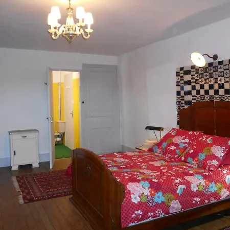 Bed & Breakfast D'hotes Le 77 *